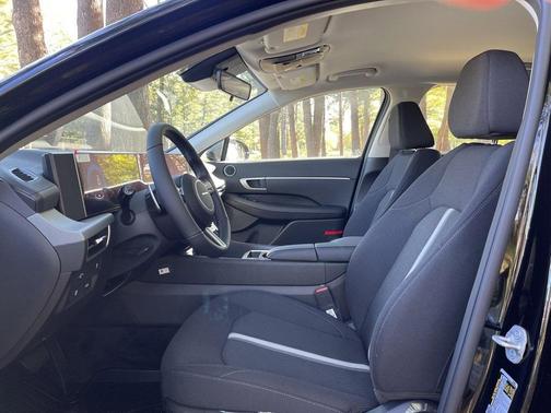 2026 Hyundai SONATA SEL