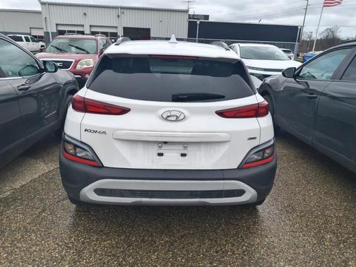 2023 Hyundai KONA SEL