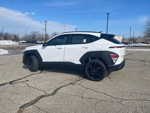 Atlas White 2026 Hyundai KONA SEL Sport