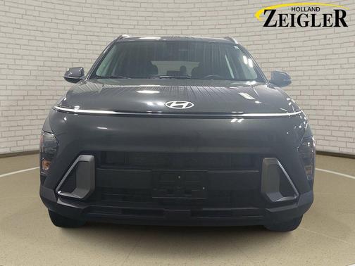 Ecotronic Gray Pearl 2025 Hyundai KONA SEL