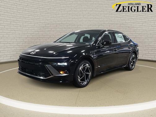 Abyss Black 2026 Hyundai SONATA SEL