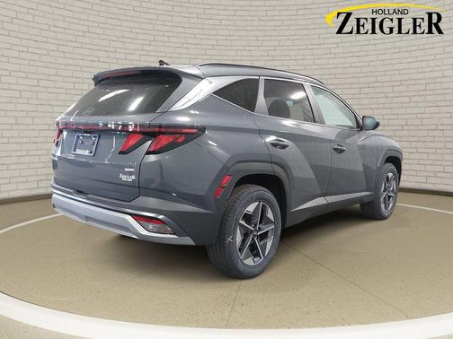 Ecotronic Gray 2026 Hyundai TUCSON SEL