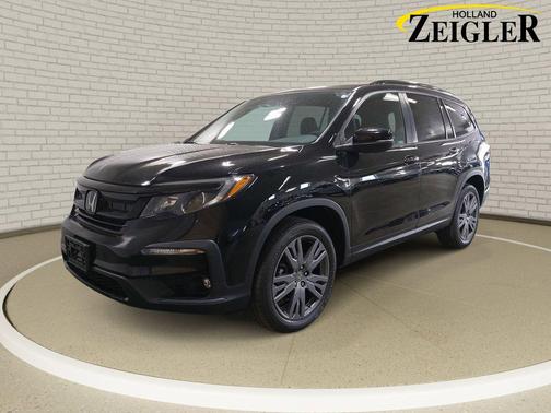 Black 2022 Honda Pilot AWD Sport
