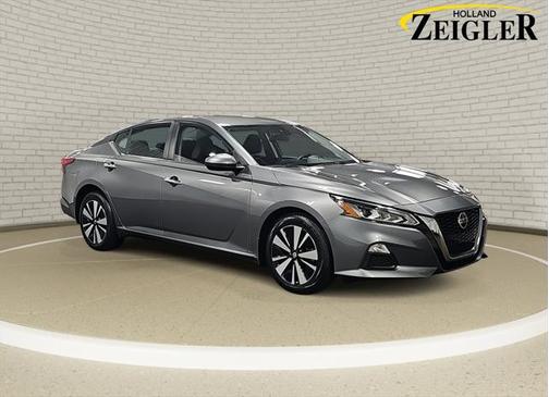 2022 Nissan Altima 2.5 SV