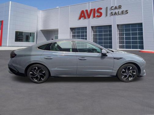 Transmission Blue 2025 Hyundai SONATA SEL