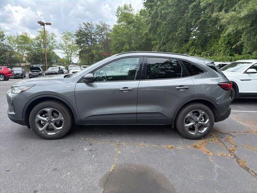 Gray Metallic 2025 Ford Escape ST-Line