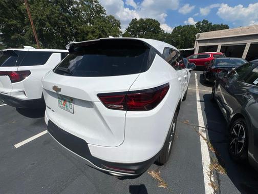 Summit White 2025 Chevrolet Blazer 2LT