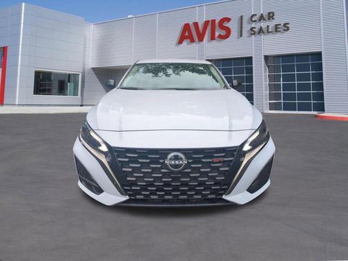 Gray Sky Pearl 2025 Nissan Altima SR AWD