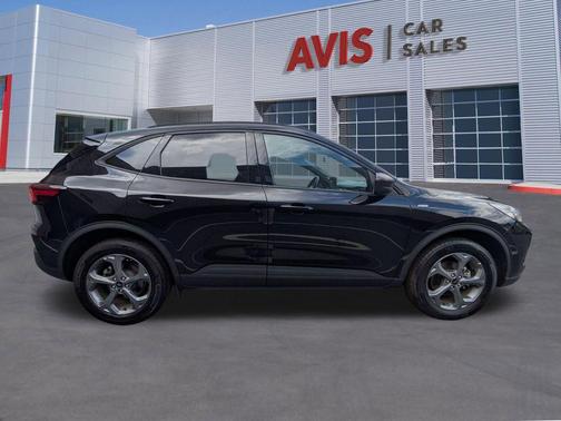 Agate Black Metallic 2025 Ford Escape ST-Line