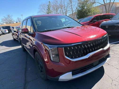 2025 Kia Carnival LXS