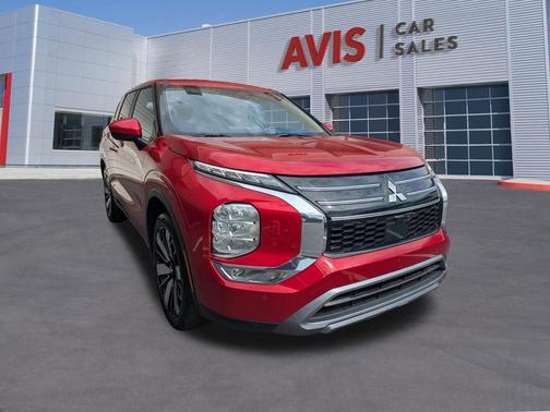 Red Diamond 2025 Mitsubishi Outlander SE S-AWC