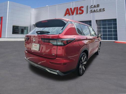 Red Diamond 2025 Mitsubishi Outlander SE S-AWC