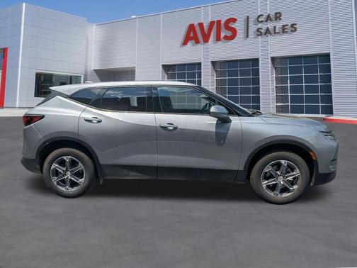 Sterling Gray Metallic 2025 Chevrolet Blazer 2LT