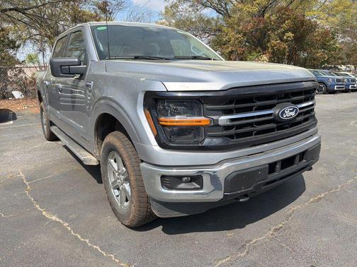 Iconic Silver Metallic 2025 Ford F-150 XLT