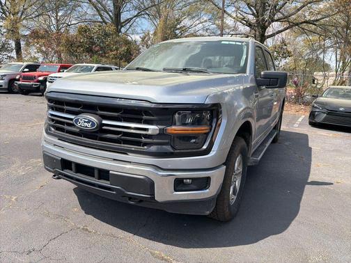 Iconic Silver Metallic 2025 Ford F-150 XLT