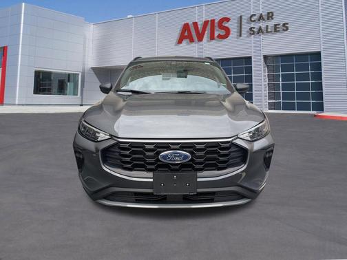 Carbonized Gray Metallic 2025 Ford Escape ST-Line