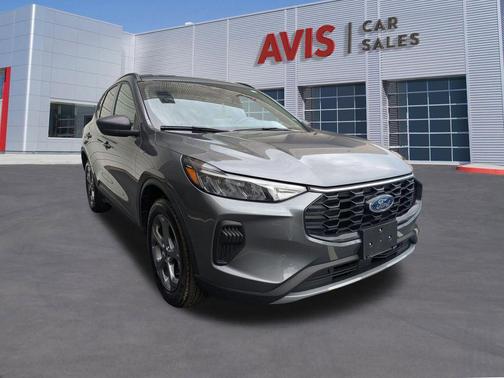 Carbonized Gray Metallic 2025 Ford Escape ST-Line