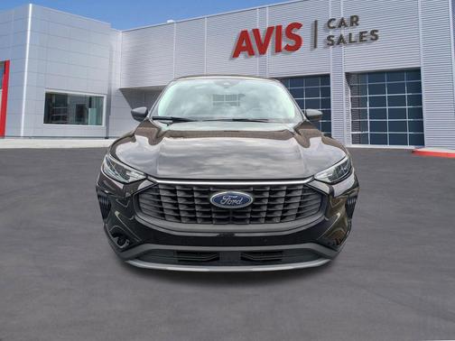 Agate Black Metallic 2025 Ford Escape Active