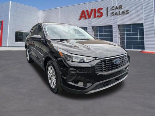 Agate Black Metallic 2025 Ford Escape Active