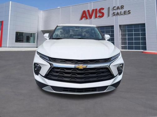 Summit White 2025 Chevrolet Blazer 2LT