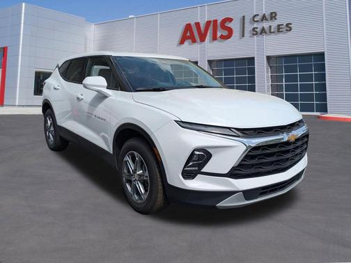 Summit White 2025 Chevrolet Blazer 2LT