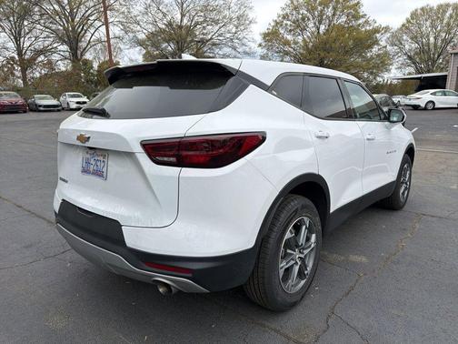Summit White 2025 Chevrolet Blazer 2LT