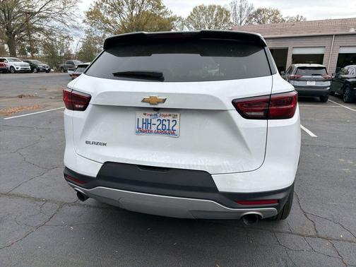 Summit White 2025 Chevrolet Blazer 2LT