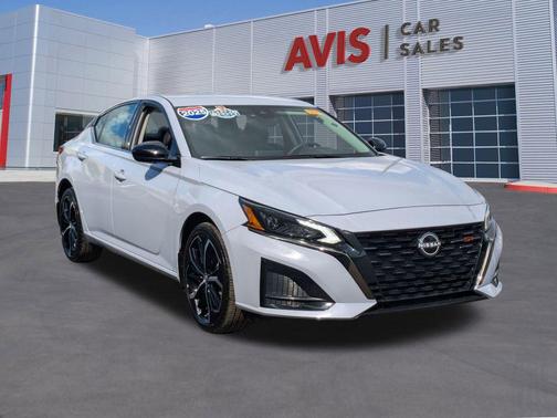 2025 Nissan Altima SR AWD