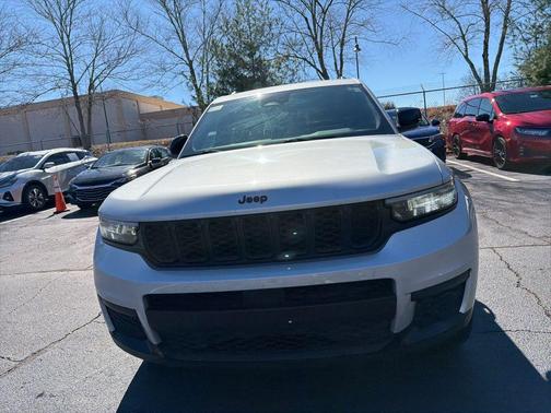 2024 Jeep Grand Cherokee L Altitude