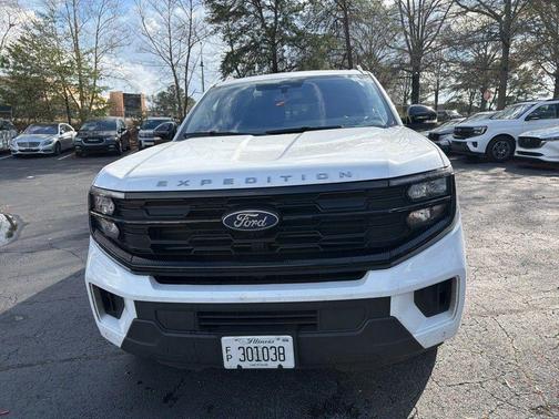 2025 Ford Expedition Active