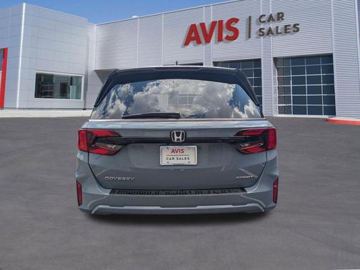 Sonic Gray Pearl 2025 Honda Odyssey Sport-L