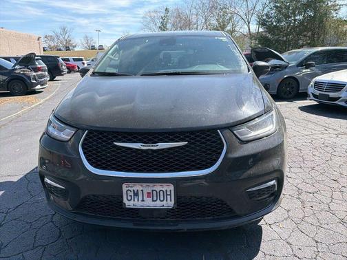 2025 Chrysler Pacifica L