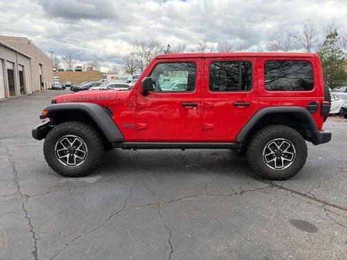 Firecracker Red Clearcoat 2025 Jeep Wrangler Rubicon