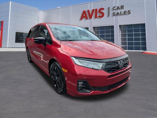 Radiant Red Metallic II 2025 Honda Odyssey Sport-L