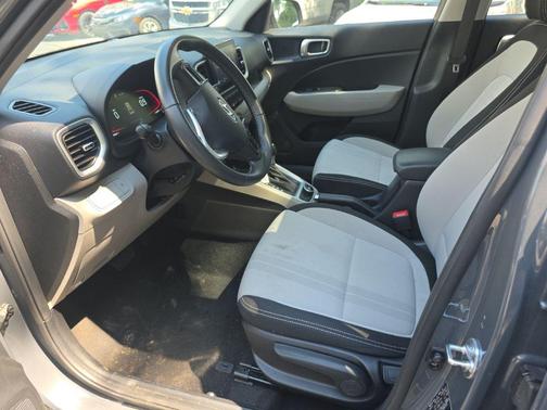 Gray 2025 Hyundai VENUE SEL