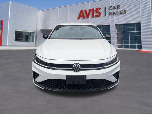 Pure White 2025 Volkswagen Jetta 1.5T Sport
