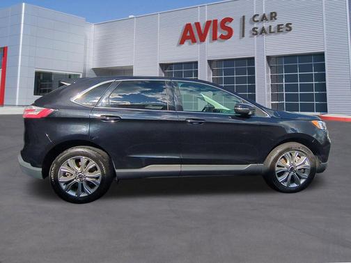 Black Metallic 2024 Ford Edge Titanium