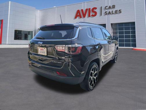 Diamond Black Crystal PC 2025 Jeep Compass Limited