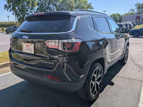 Diamond Black Crystal PC 2025 Jeep Compass Limited