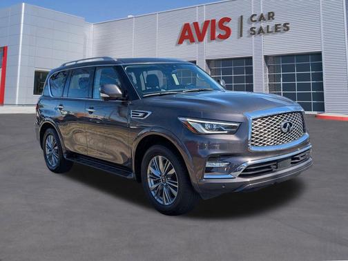 2024 INFINITI QX80 Luxe