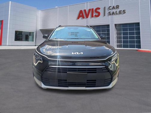 Aurora Black Pearl 2025 Kia Niro LX