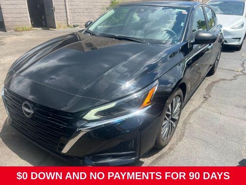 Super Black 2025 Nissan Altima 2.5 SV