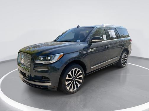 FLIGHT BLUE METALLIC CLEARC 2024 Lincoln Navigator RESERVE