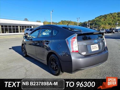 2014 Toyota Prius Five
