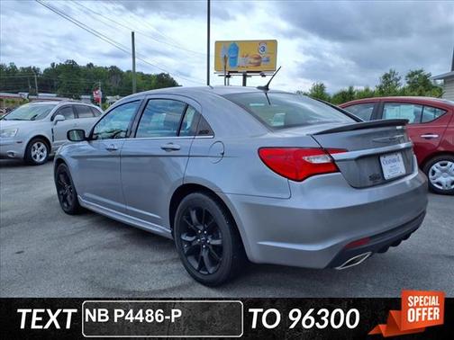 2014 Chrysler 200 Touring