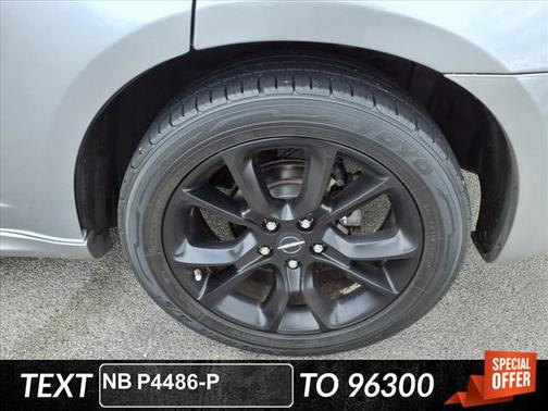 2014 Chrysler 200 Touring