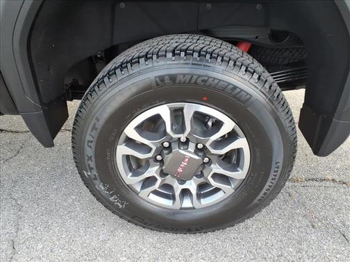 2026 GMC Sierra 2500 SLT