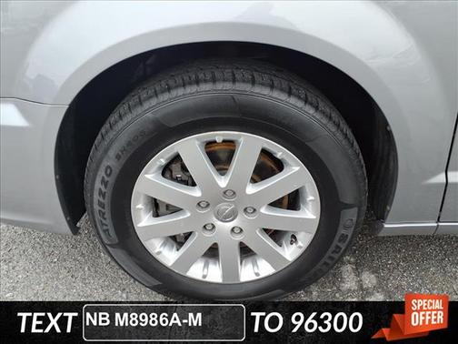 2014 Chrysler Town & Country Touring