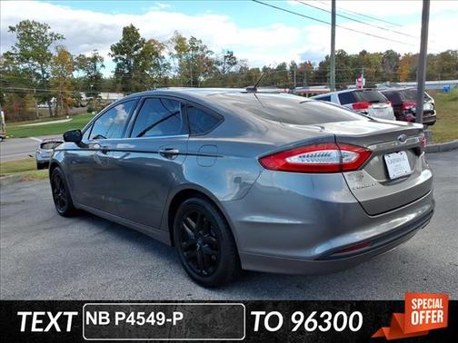 2013 Ford Fusion SE