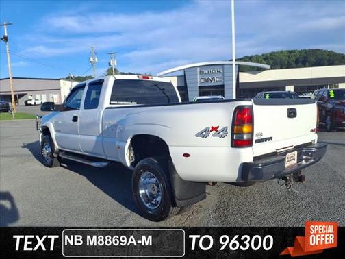 2005 GMC Sierra 3500 SLE Extended Cab